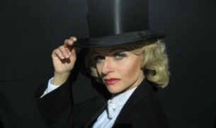 sosie-marlene-dietrich-spectacle-show-hommage-sandy-sims-